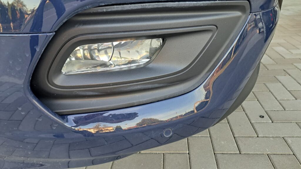 FORD CUSTOM KOMBI 8+1 TREND L2H1 FWD