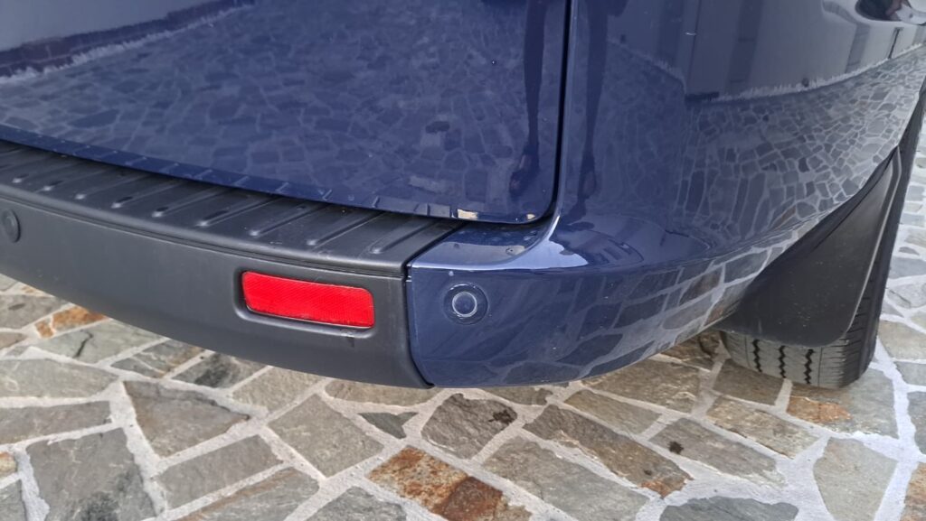 FORD CUSTOM KOMBI 8+1 TREND L2H1 FWD