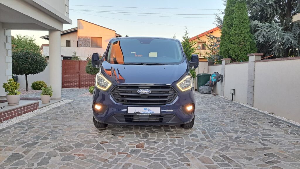 FORD CUSTOM KOMBI 8+1 TREND L2H1 FWD