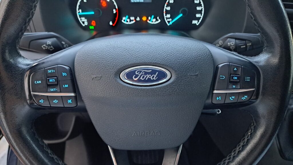 FORD CUSTOM KOMBI 8+1 TREND L2H1 FWD